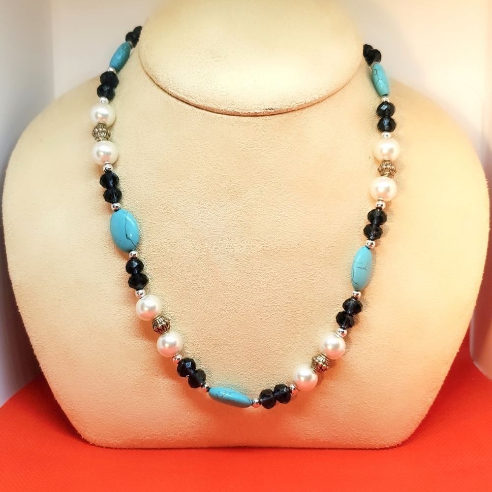 Silver Tone Faux Pearl & Turquoise Bead Necklace